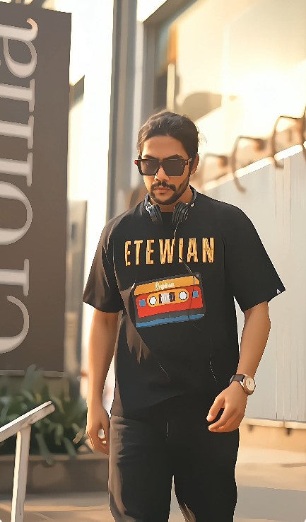 Etewian Cassette Graphic Print T-shirt